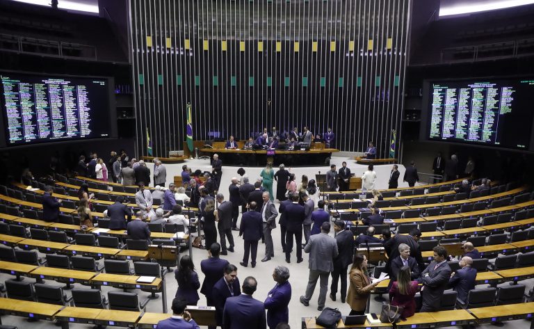 Câmara aprova MP que libera R$ 5,1 bi para antecipar pagamento de precatórios no RS; acompanhe