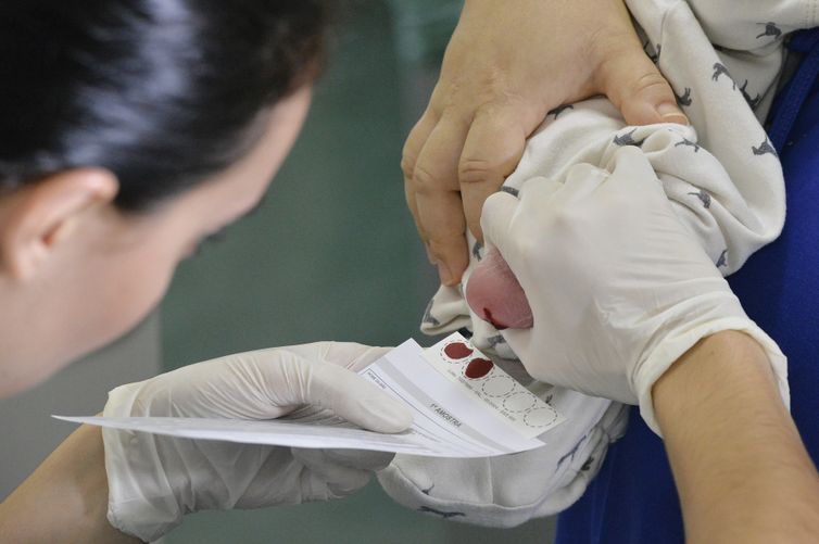 Dia Mundial das Doenças Raras reforça importância do teste do pezinho
