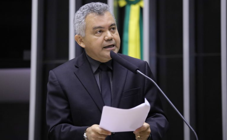 Projeto regulamenta serviço de retransmissão de TV da Amazônia Legal e da região da Sudene