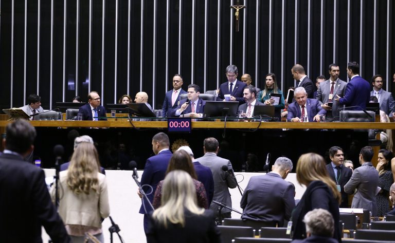 Congresso Nacional aprova proposta de Orçamento de 2025