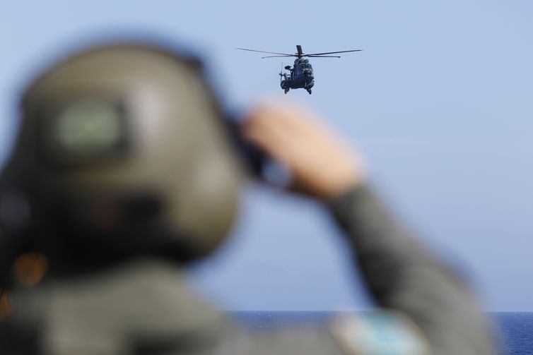 Governo reajusta salário base de militares em 9%, em 2025 e 2026