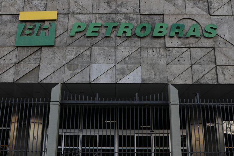 Petrobras contribuiu com 7% da arrecadação total do país em 2024