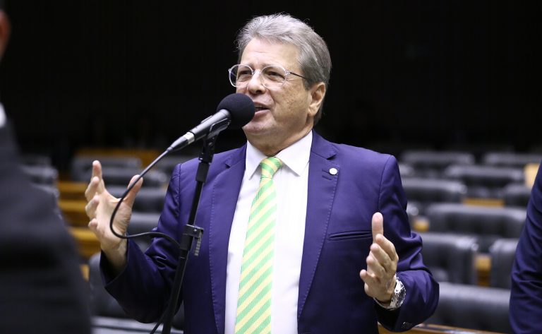 Projeto impede progressão de regime para réu condenado pela segunda vez pelo mesmo crime