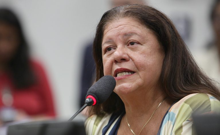 Comissão de Constituição e Justiça aprova novos prazos para INSS analisar pedidos de benefícios
