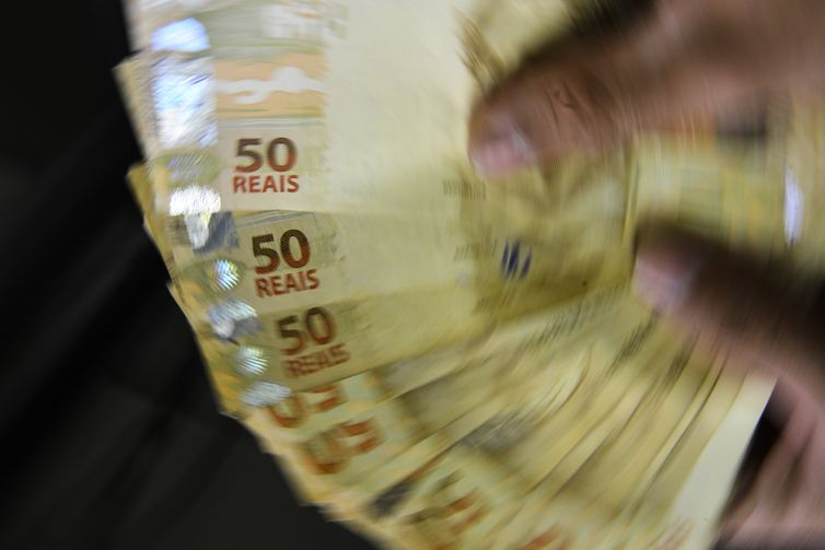 Consignado CLT: saiba os cuidados na hora de contratar um empréstimo