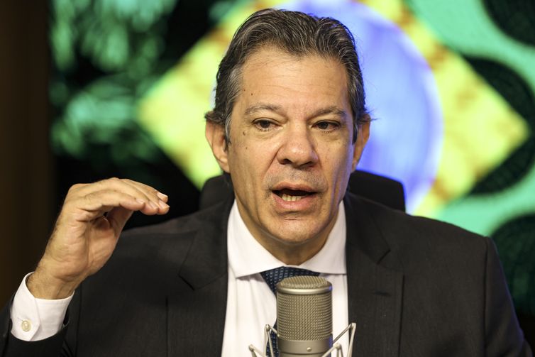 Haddad diz que país tem “colchão de proteção” contra turbulências