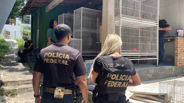 Idade para aposentadoria de mulheres policiais pode ser mudada