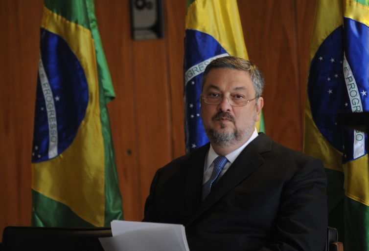 Julgamento sobre ações de Palocci na Lava Jato está empatado no STF