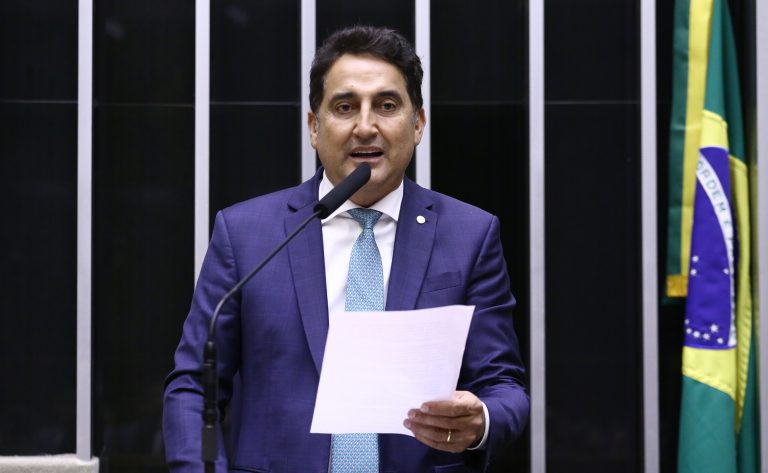 Projeto aumenta penas para crimes contra patrimônio de organização religiosa