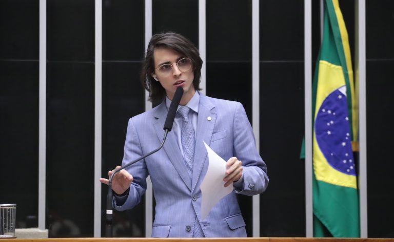 Projeto define regras para projetos de telecomunicações na Amazônia