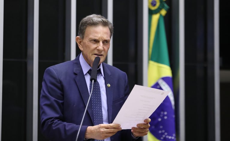 Projeto isenta de Imposto de Renda remessas de entidades religiosas ao exterior
