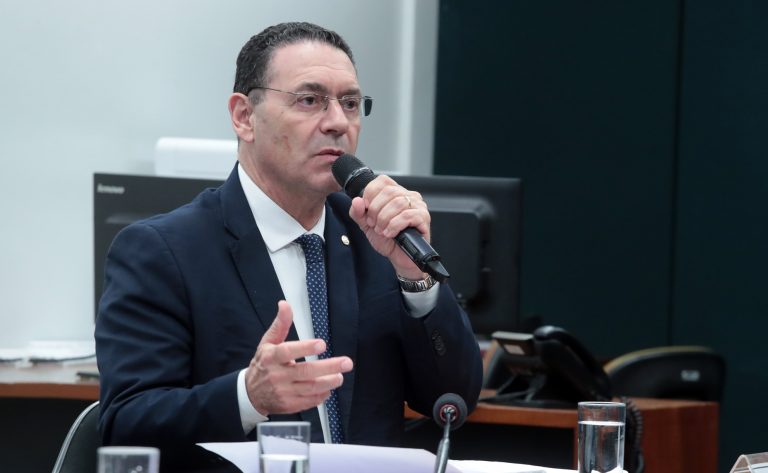Projeto prorroga incentivo para dispositivos de 