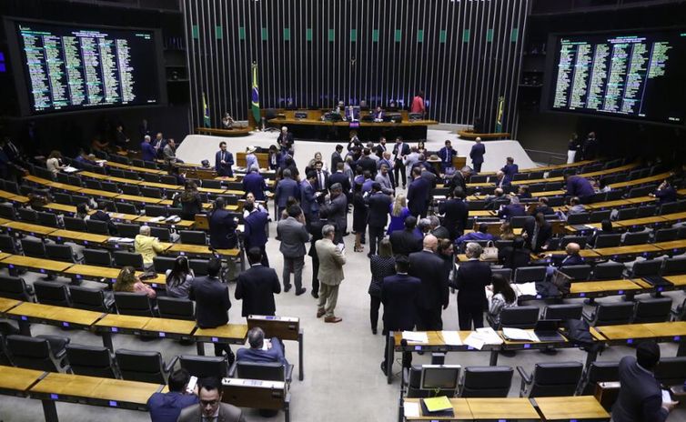 Câmara aprova projeto que amplia número de deputados federais