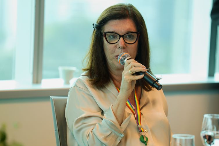 Petrobras vai contratar 48 embarcações com conteúdo nacional