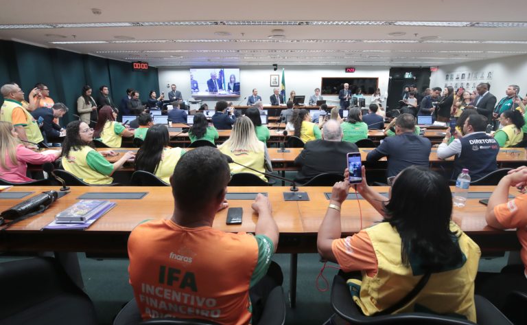 Comissão sobre aposentadoria especial de agentes de saúde começa a funcionar