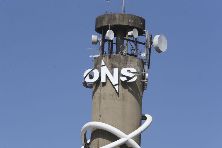 ONS determina aumento do uso de térmicas para garantir energia