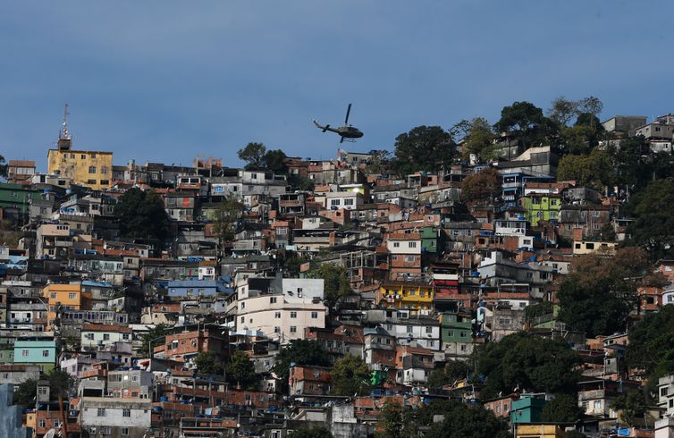 Tendência de consumo em favelas foge de estereótipo da pobreza extrema