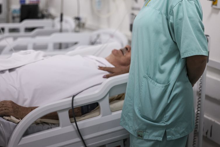 Campanha alerta para falhas na prescrição de antibióticos em hospitais