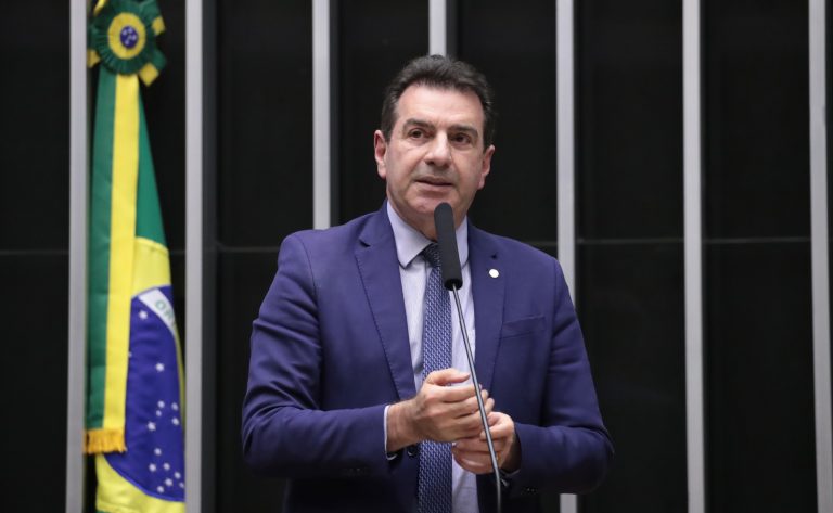 Comissão aprova padronização de diretrizes arquitetônicas para prédios públicos