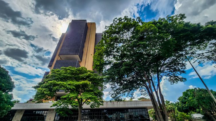 Ata do Copom indica Selic a 15% 