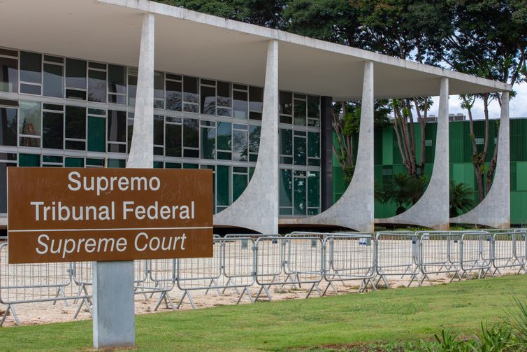 STF forma maioria para condenar mais nove réus pela trama golpista 