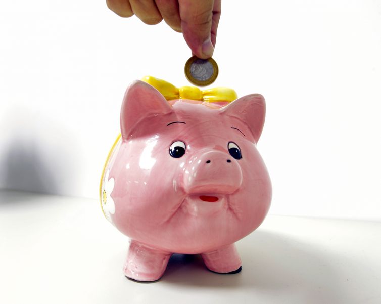 Saques na poupança superam depósitos em R$ 2,85 bilhões em novembro 