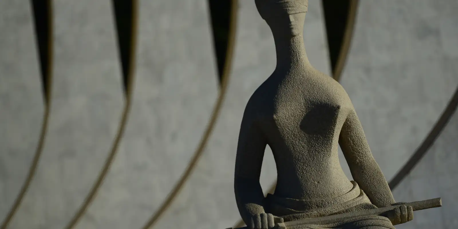 STF inicia julgamento sobre pagamento de penduricalhos a servidores