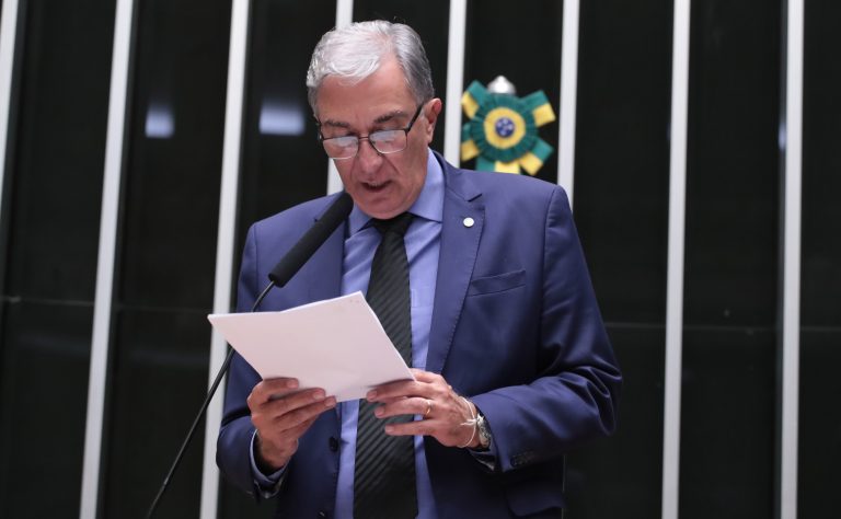 Câmara aprova regras para denominação de produtos lácteos e carnes