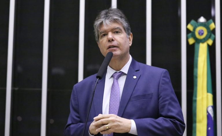 Comissão aprova projeto que amplia penas para o crime de bullying